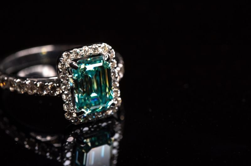 Explore Lab Diamond Hong Kong Treasures: Discover Lab Diamond Ring HK Collections